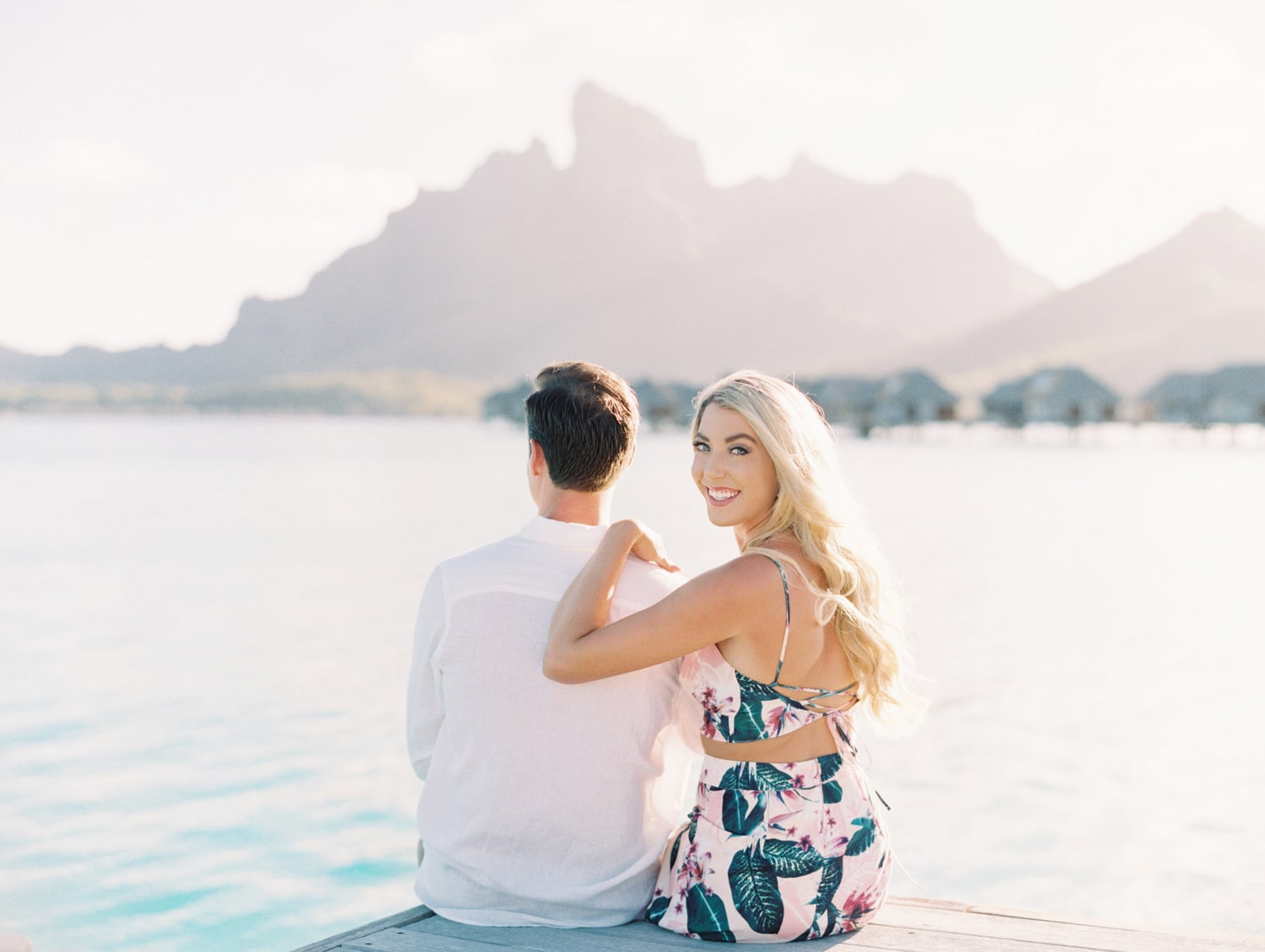 The bride on Honeymoon in Bora Bora, the best photos tips in Bora Bora
