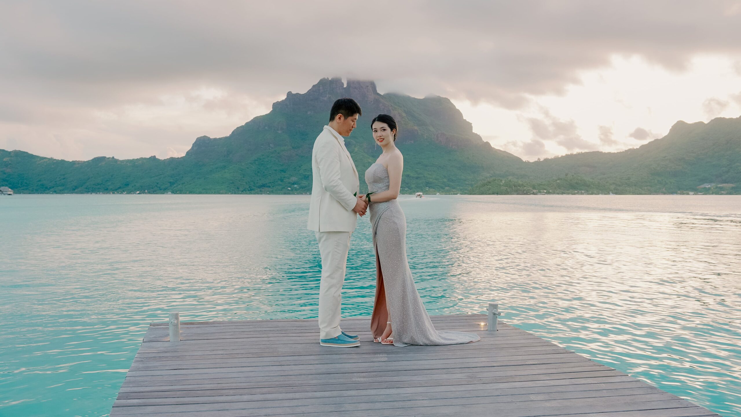 Cover The coupe at the St Regis Bora Bora for their wedding